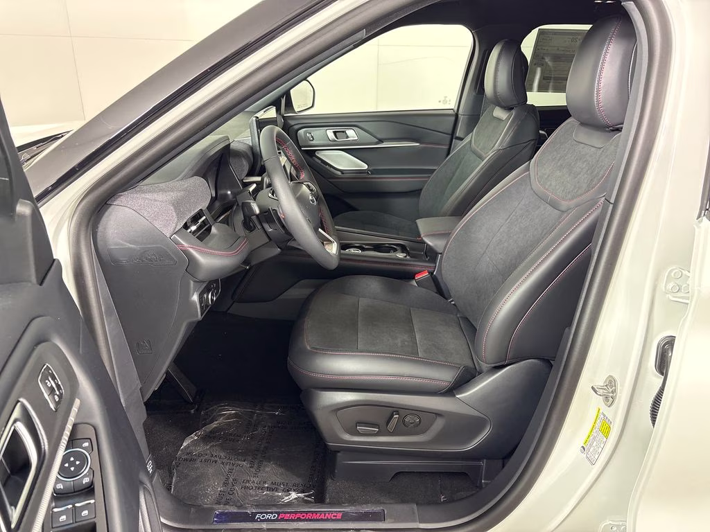 2026 Star White Metallic Tri-Coat Ford Explorer ST 4X4 SUV