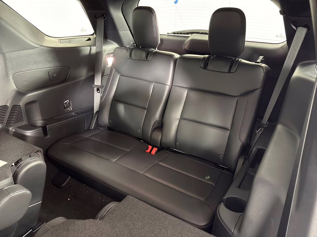 2026 Star White Metallic Tri-Coat Ford Explorer ST 4X4 SUV