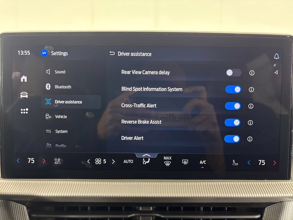 2026 Star White Metallic Tri-Coat Ford Explorer ST 4X4 SUV