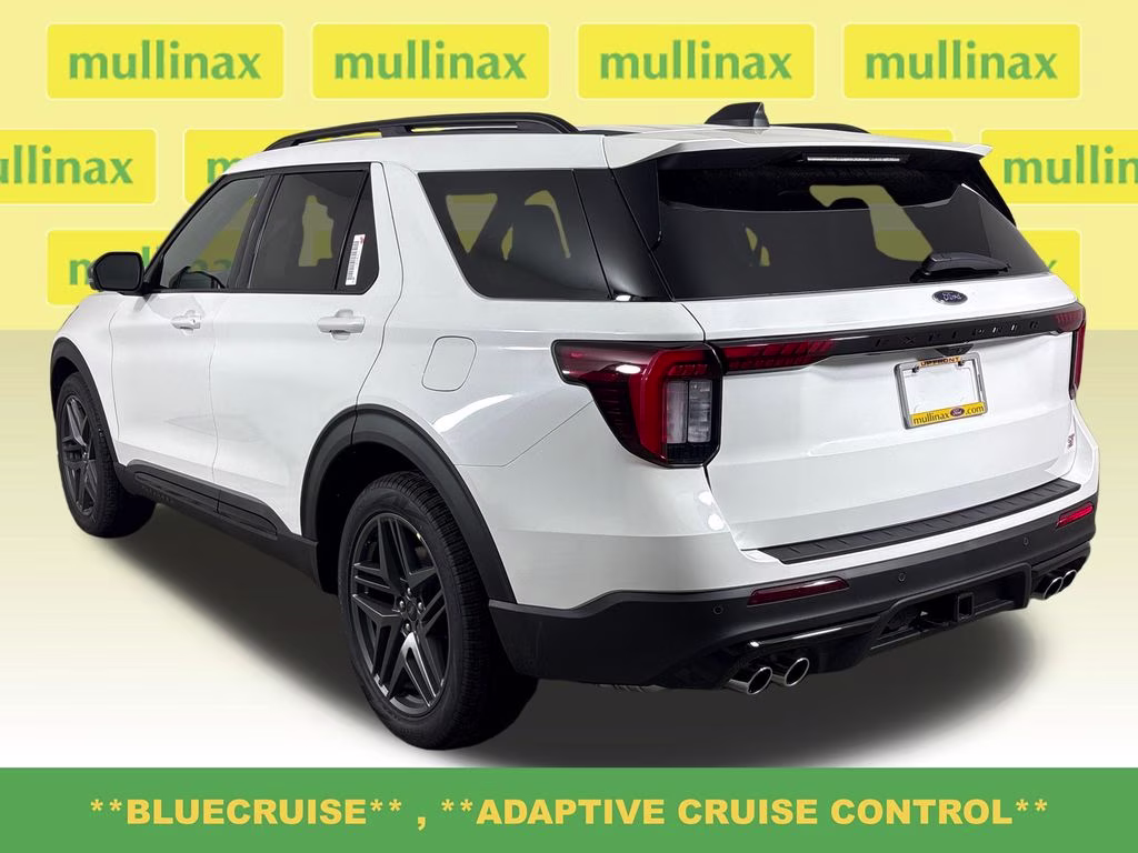 2026 Star White Metallic Tri-Coat Ford Explorer ST 4X4 SUV