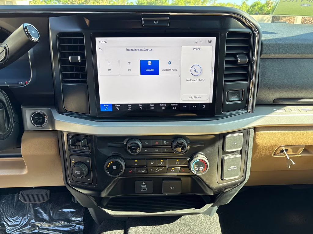 2026 Avalanche Ford Super Duty F-250 SRW XLT 4X4 Truck