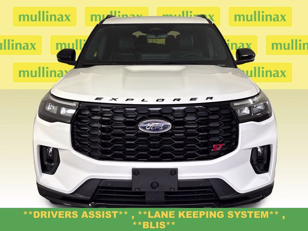 2026 Star White Metallic Tri-Coat Ford Explorer ST 4X4 SUV