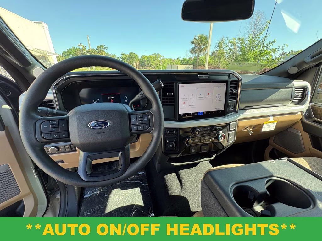 2026 Avalanche Ford Super Duty F-250 SRW XLT 4X4 Truck