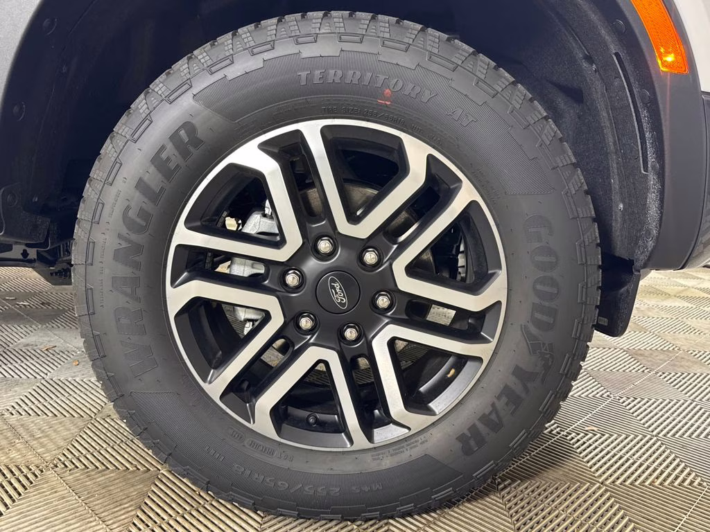 2026 Oxford White Ford Ranger Lariat 4X4 Truck