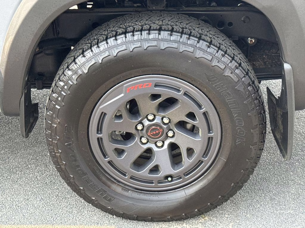 2025 Boulder Gray Pearl Nissan Frontier PRO-4X 4X4 Truck