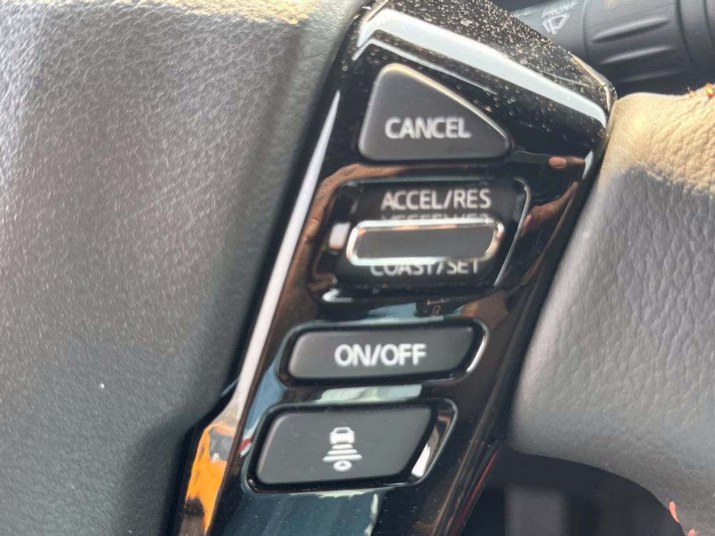 2025 Boulder Gray Pearl Nissan Frontier PRO-4X 4X4 Truck