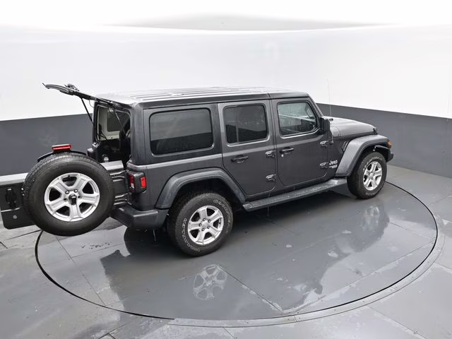 2019 Granite Crystal Metallic Clearcoat Jeep Wrangler Unlimited Sport S 4X4 SUV