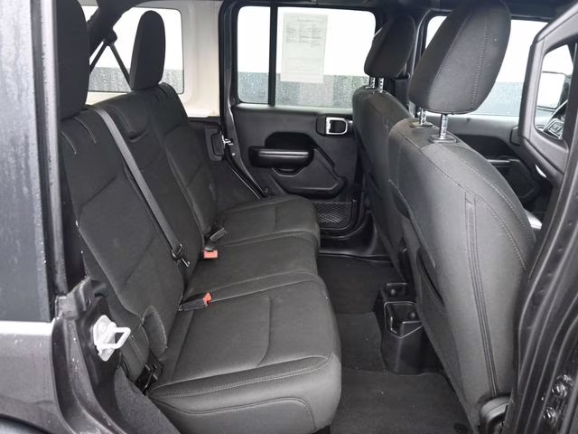 2019 Granite Crystal Metallic Clearcoat Jeep Wrangler Unlimited Sport S 4X4 SUV