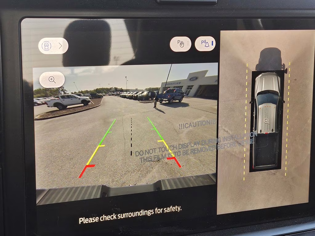 2026 Avalanche Ford Super Duty F-250 SRW Lariat 4X4 Truck