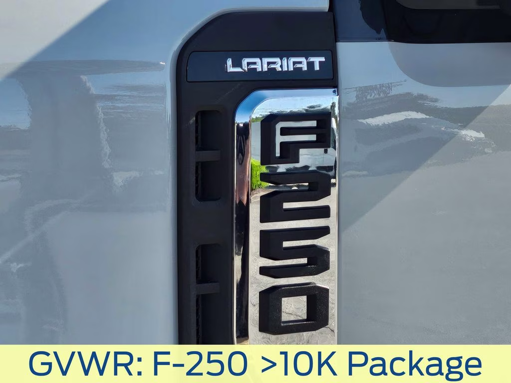 2026 Avalanche Ford Super Duty F-250 SRW Lariat 4X4 Truck
