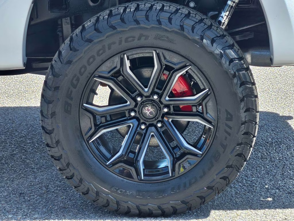 2026 Oxford White Ford F-150 Lariat 4X4 Truck