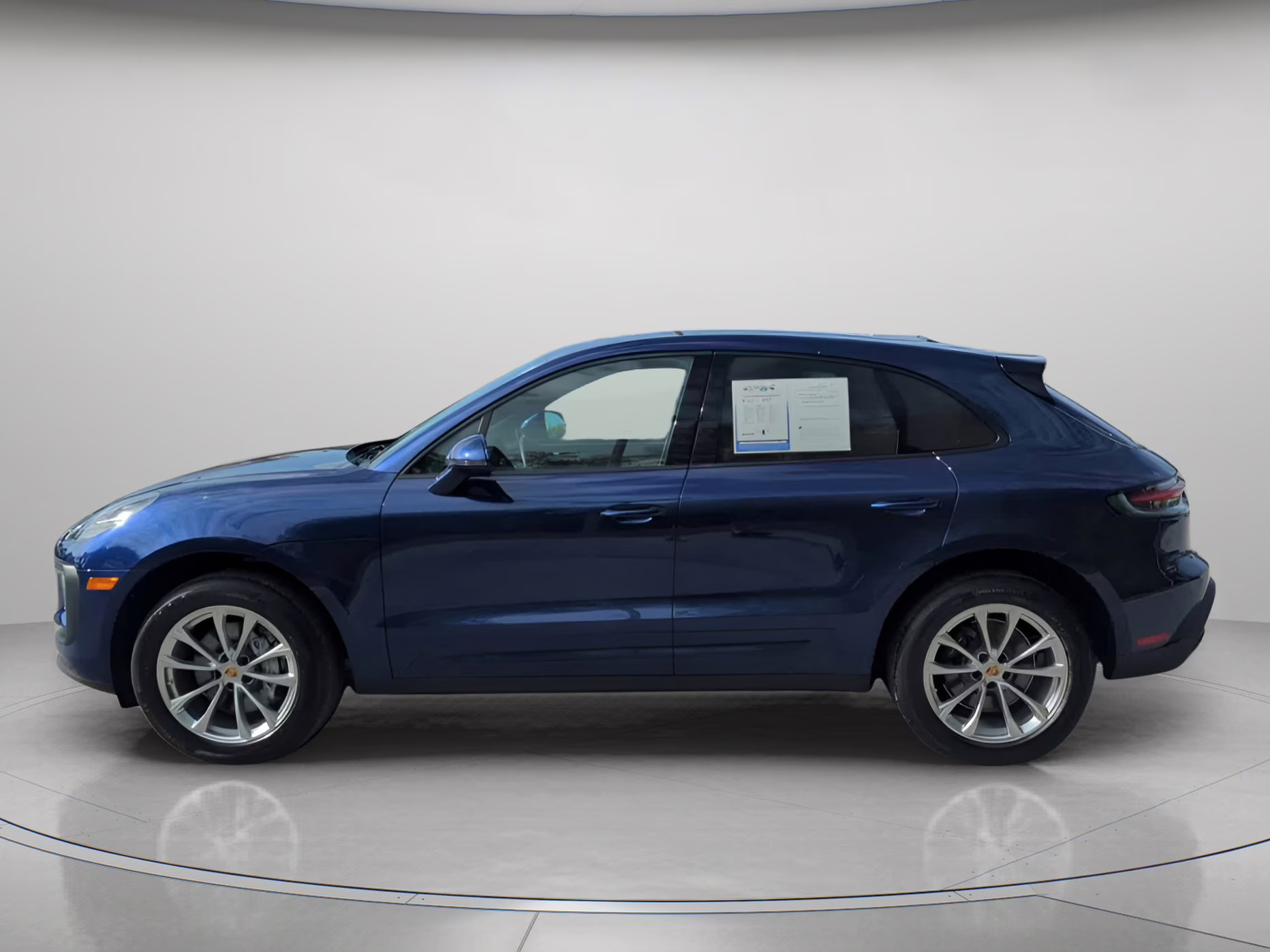 2024 Gentian Blue Metallic Porsche Macan AWD SUV