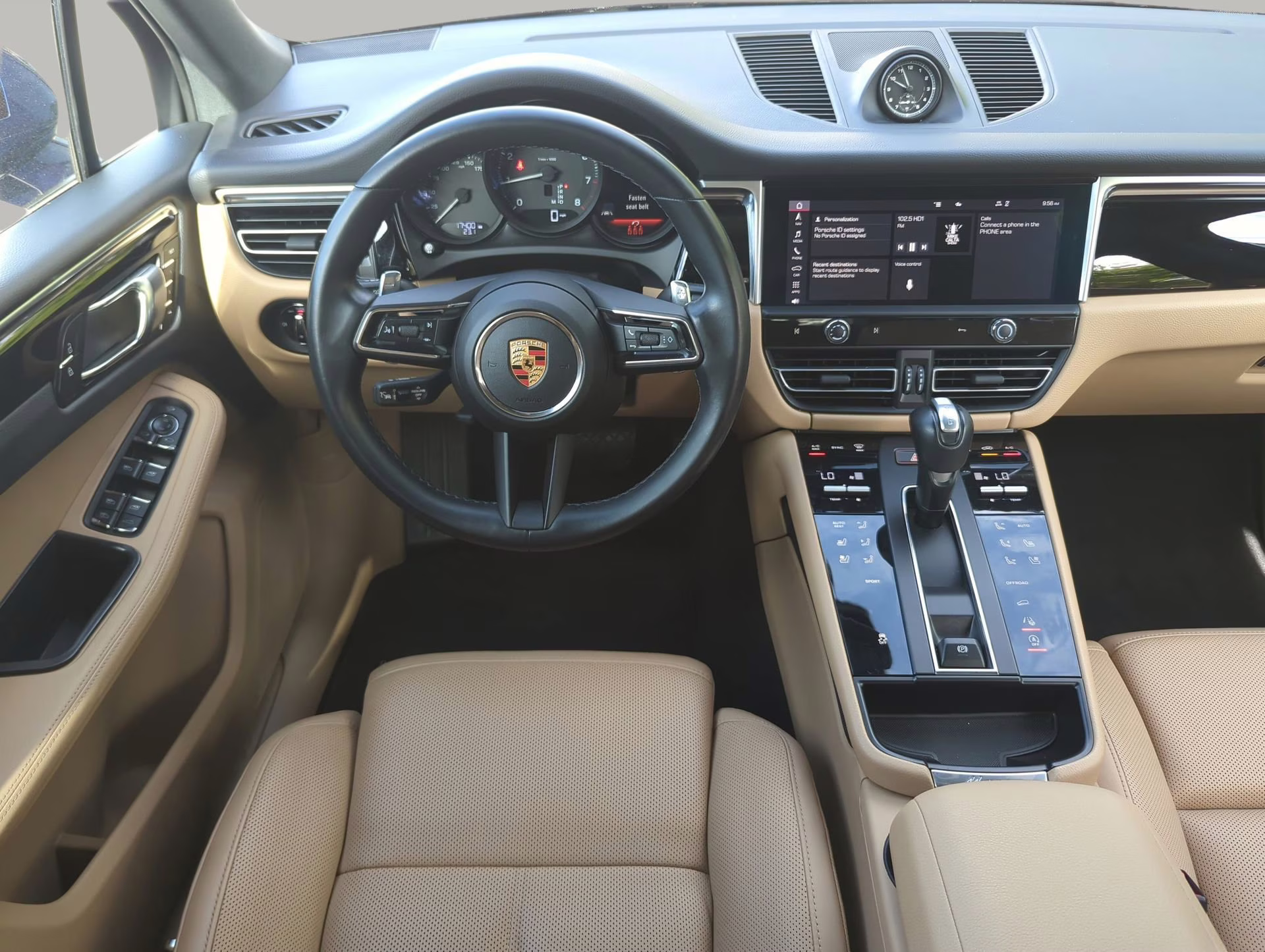 2024 Gentian Blue Metallic Porsche Macan AWD SUV