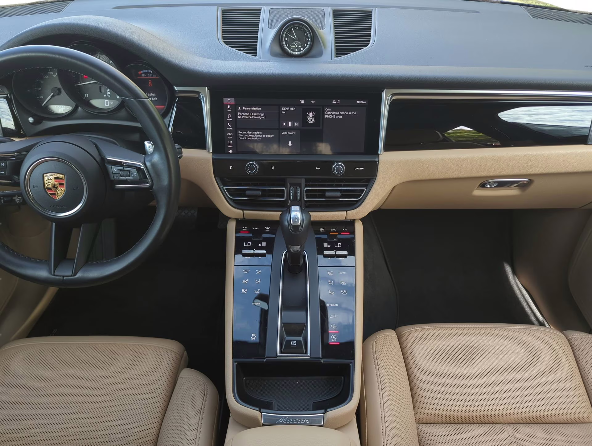 2024 Gentian Blue Metallic Porsche Macan AWD SUV