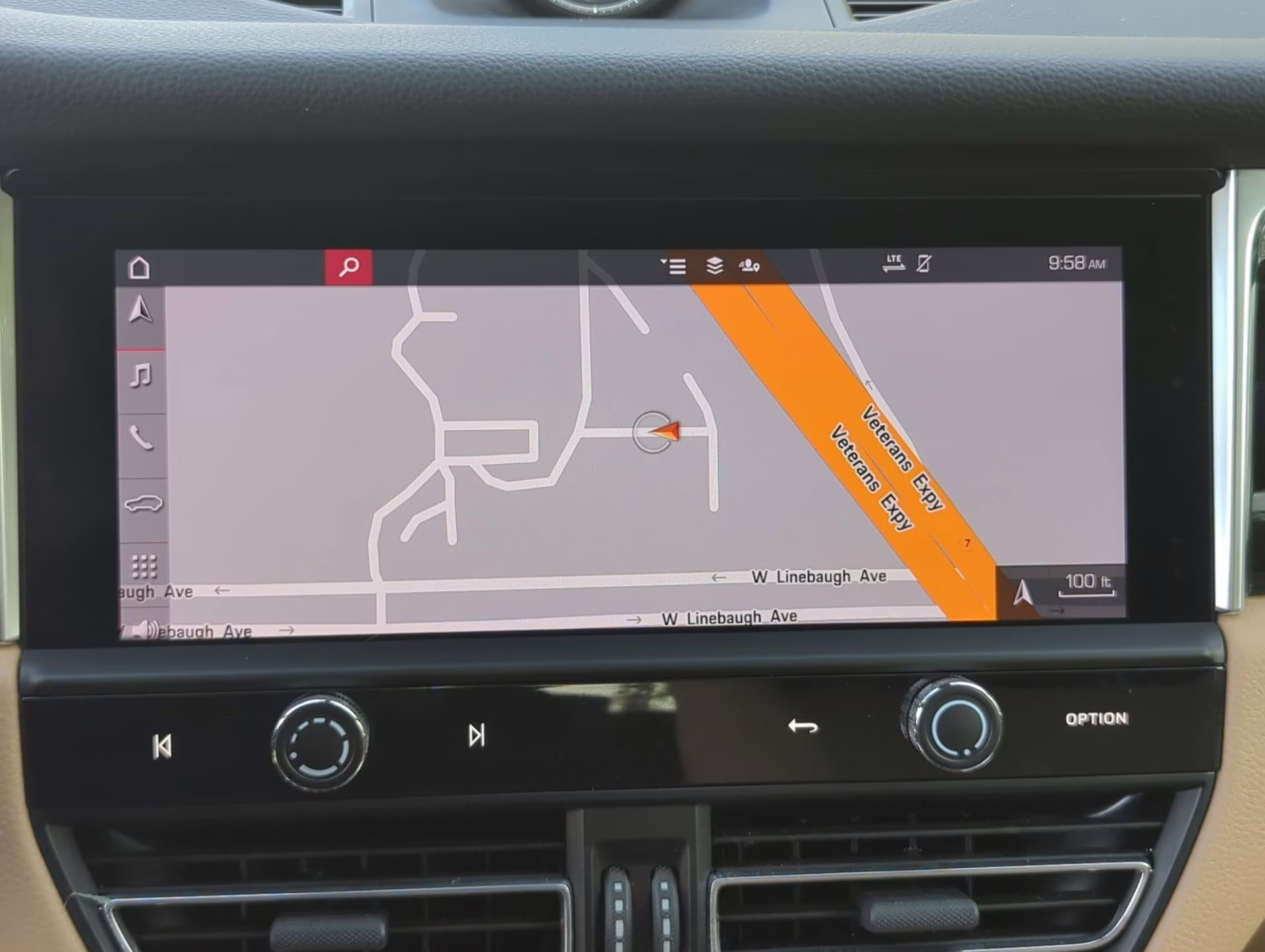 2024 Gentian Blue Metallic Porsche Macan AWD SUV