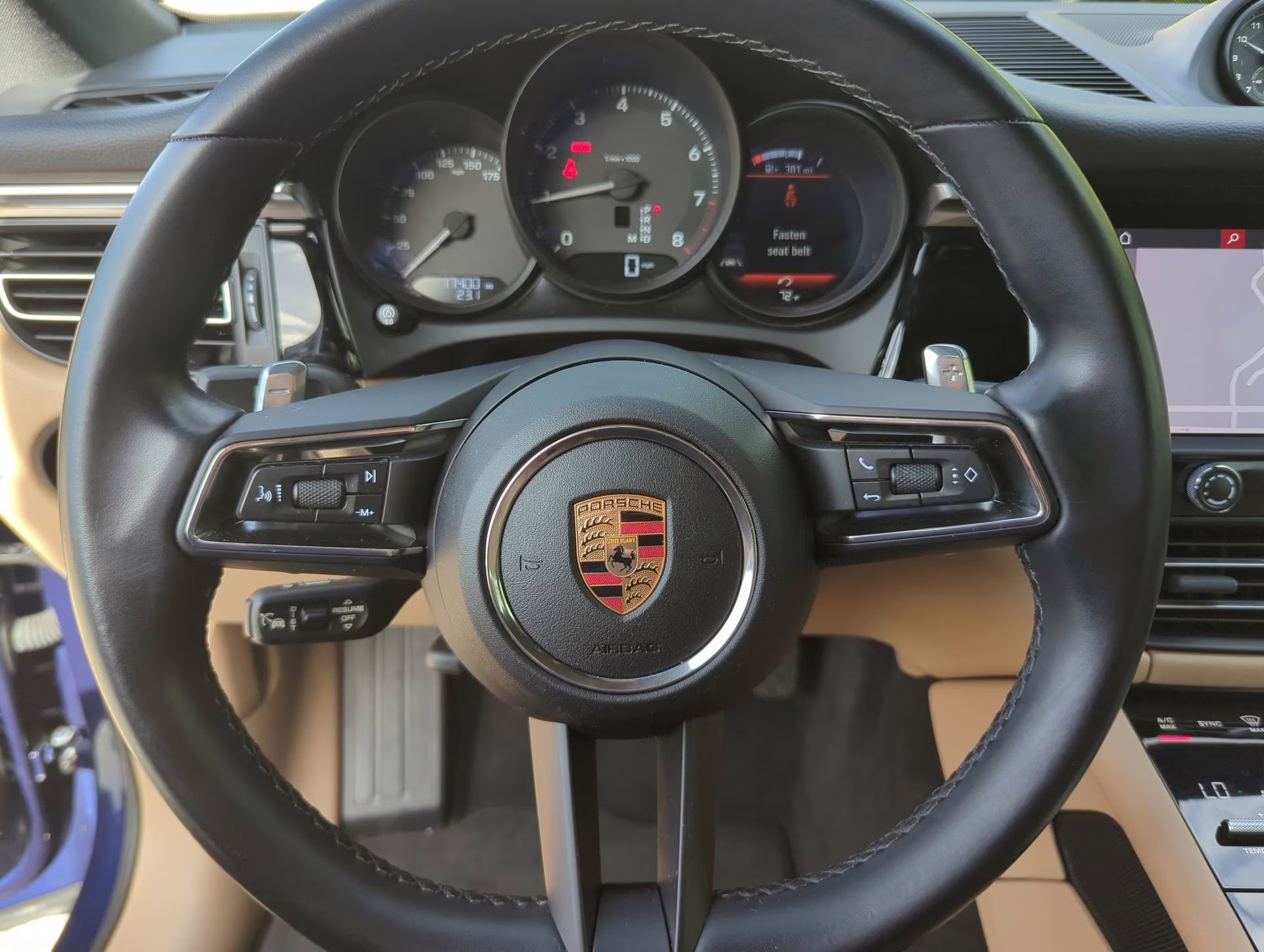 2024 Gentian Blue Metallic Porsche Macan AWD SUV