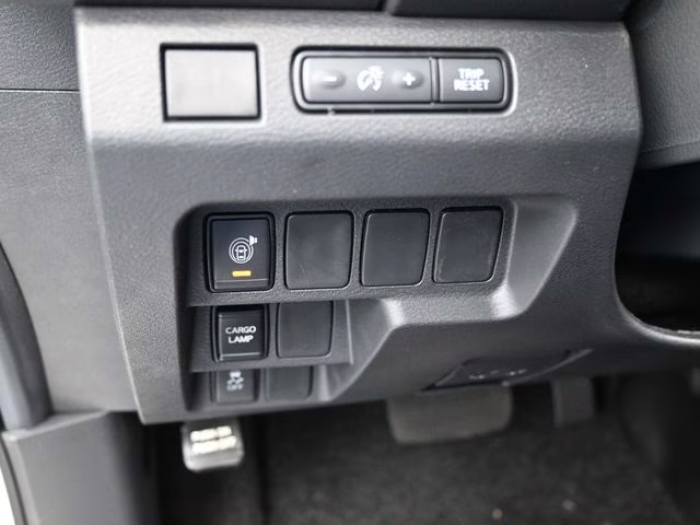 2026 Glacier White Nissan Frontier SV 4X4 Truck