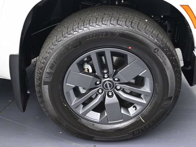 2026 Glacier White Nissan Frontier SV 4X4 Truck