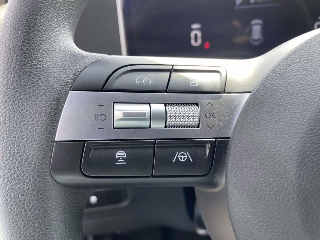 2026 Shimmering Silver Hyundai Tucson SEL AWD SUV