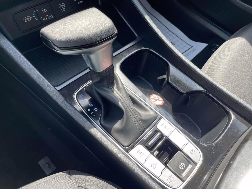 2026 Shimmering Silver Hyundai Tucson SEL AWD SUV