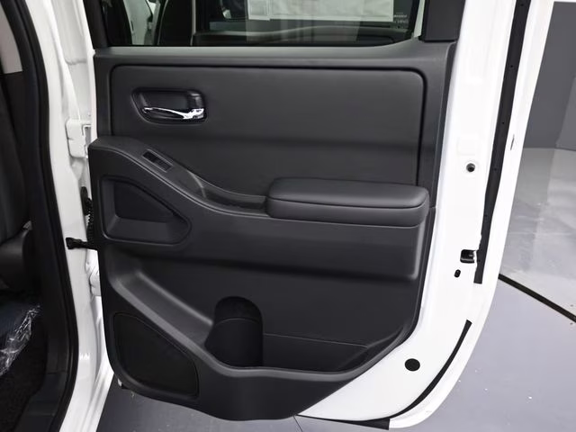 2026 Glacier White Nissan Frontier SV 4X4 Truck