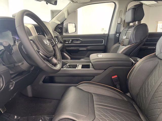 2026 Diamond Black Crystal Pearlcoat Ram 1500 Tungsten 4X4 Truck