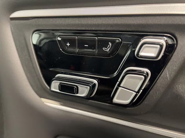 2026 Diamond Black Crystal Pearlcoat Ram 1500 Tungsten 4X4 Truck