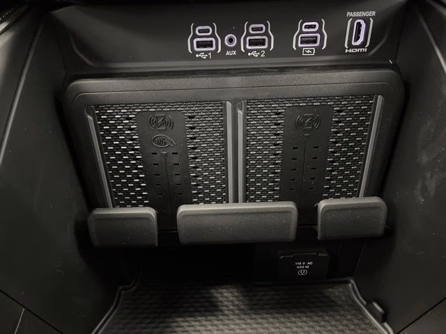 2026 Diamond Black Crystal Pearlcoat Ram 1500 Tungsten 4X4 Truck