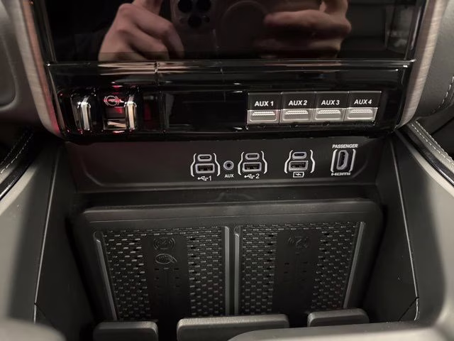 2026 Diamond Black Crystal Pearlcoat Ram 1500 RHO 4X4 Truck