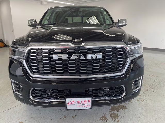 2026 Diamond Black Crystal Pearlcoat Ram 1500 Tungsten 4X4 Truck