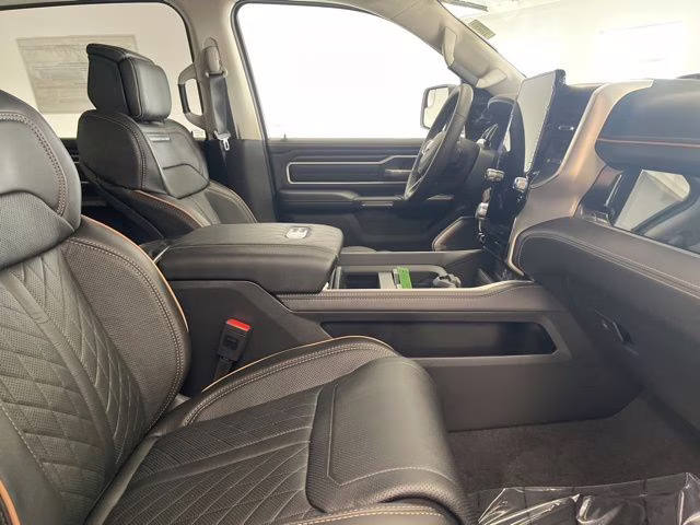 2026 Diamond Black Crystal Pearlcoat Ram 1500 Tungsten 4X4 Truck