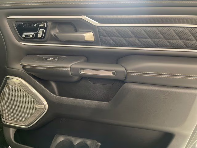 2026 Diamond Black Crystal Pearlcoat Ram 1500 Tungsten 4X4 Truck