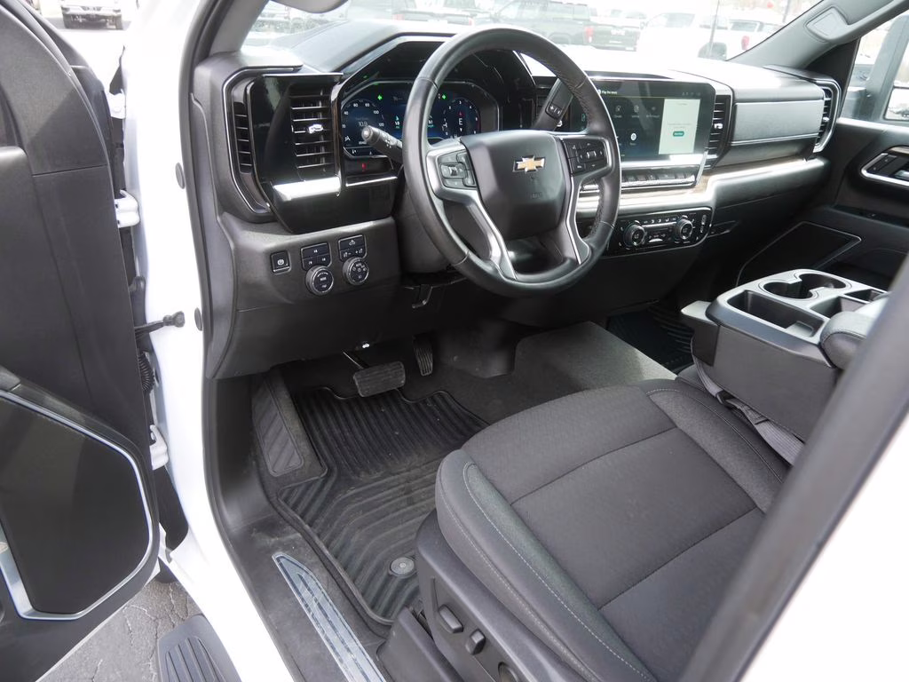 2025 Summit White Chevrolet Silverado 2500HD LT 4X4 Truck