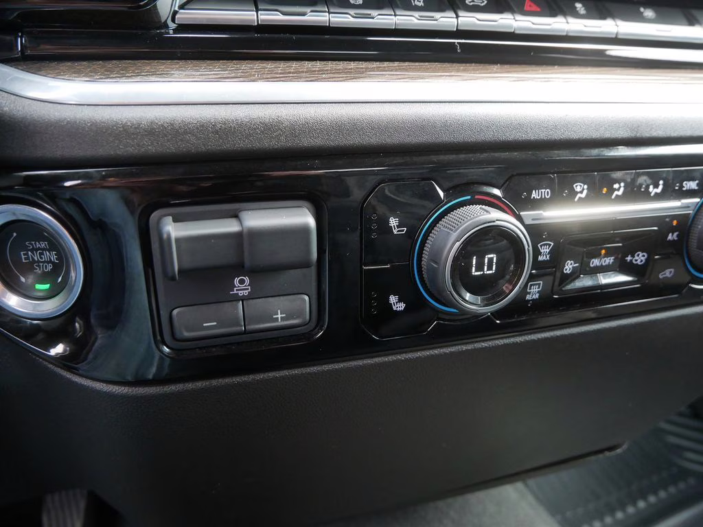 2025 Summit White Chevrolet Silverado 2500HD LT 4X4 Truck