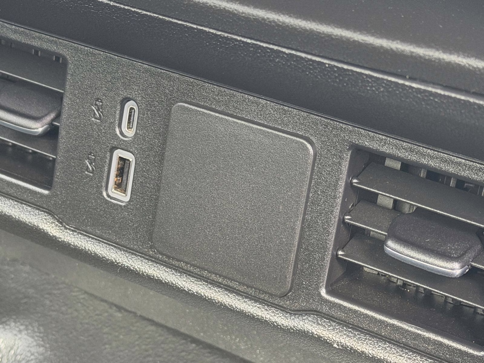 2025 Summit White Chevrolet Silverado 1500 WT 4X4 Truck