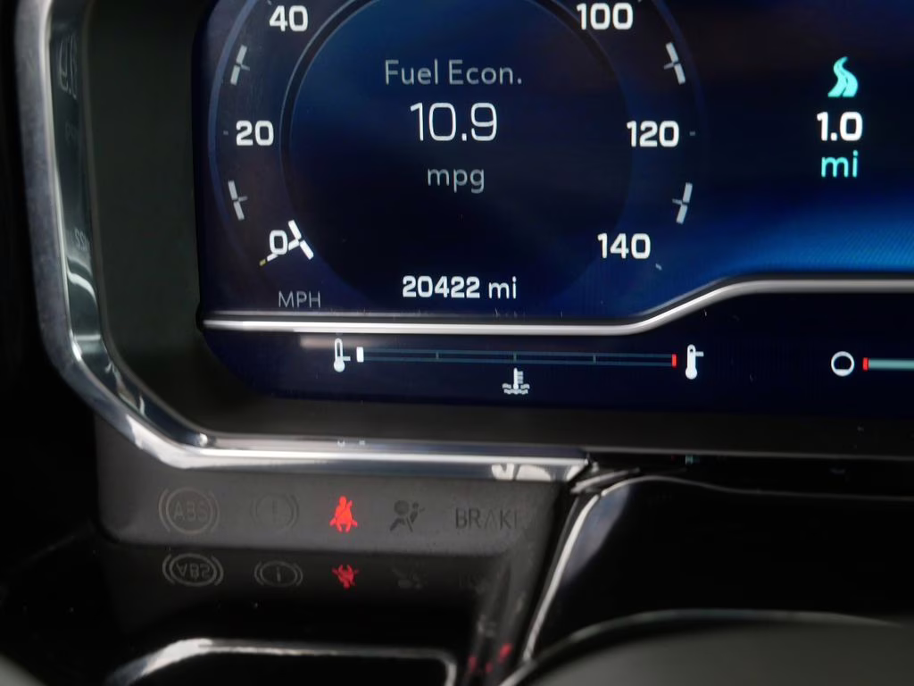 2025 Summit White Chevrolet Silverado 2500HD LT 4X4 Truck