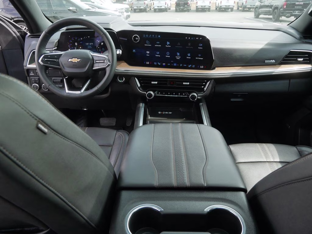 2025 Black Chevrolet Suburban High Country 4X4 SUV