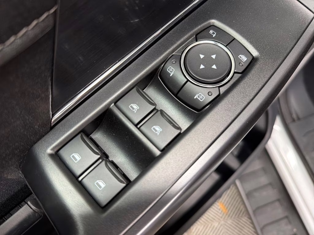 2026 OXFORD WHITE Ford F-150 Lariat RWD Truck