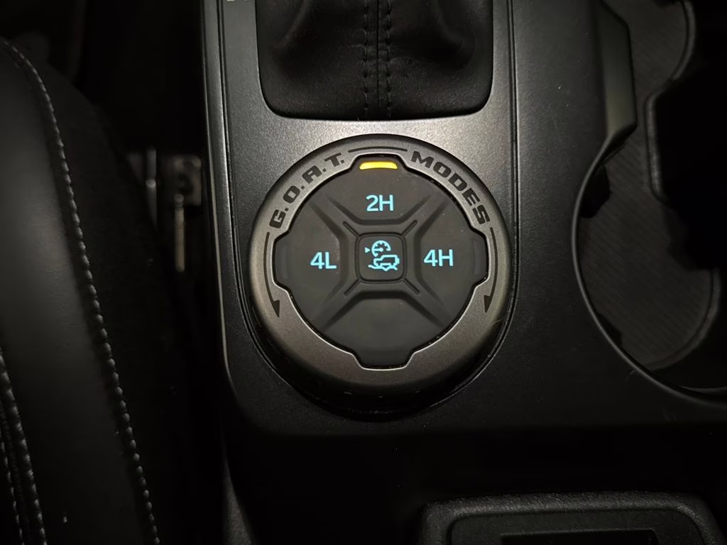 2025 Desert Sand Ford Bronco Outer Banks 4X4 SUV