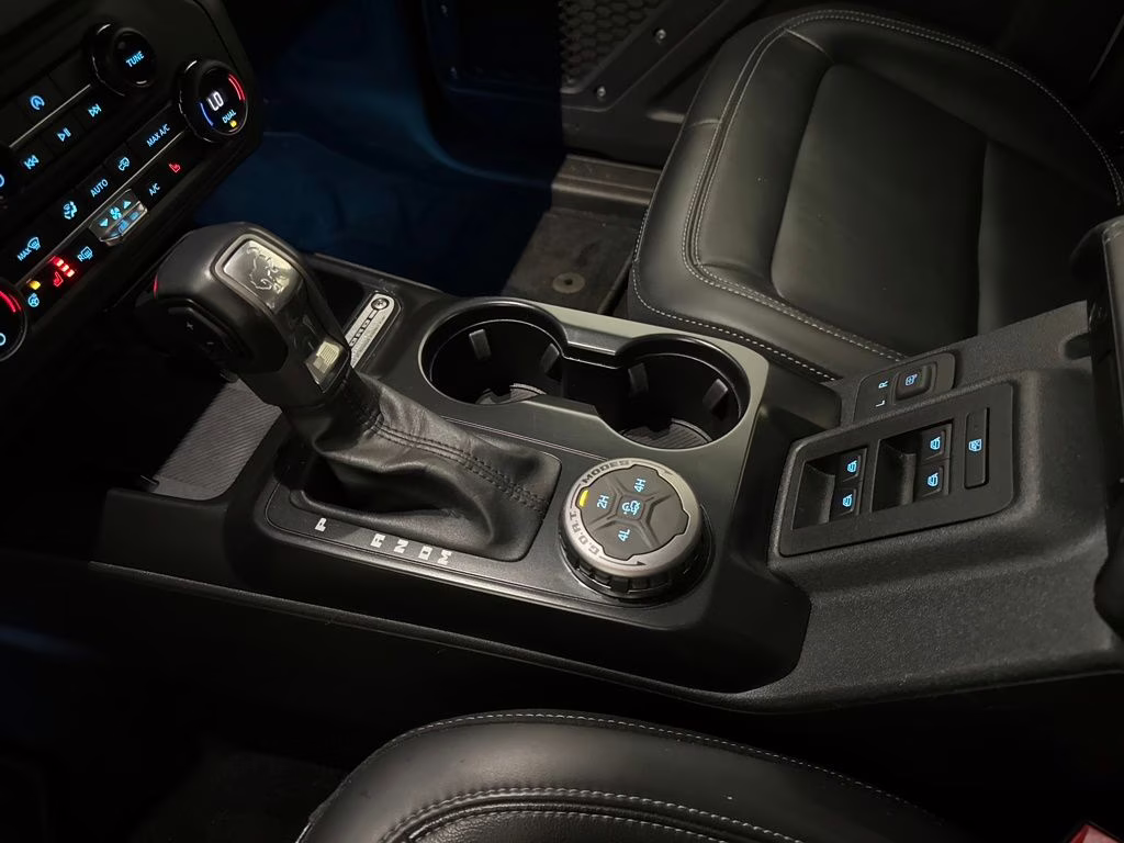 2025 Desert Sand Ford Bronco Outer Banks 4X4 SUV