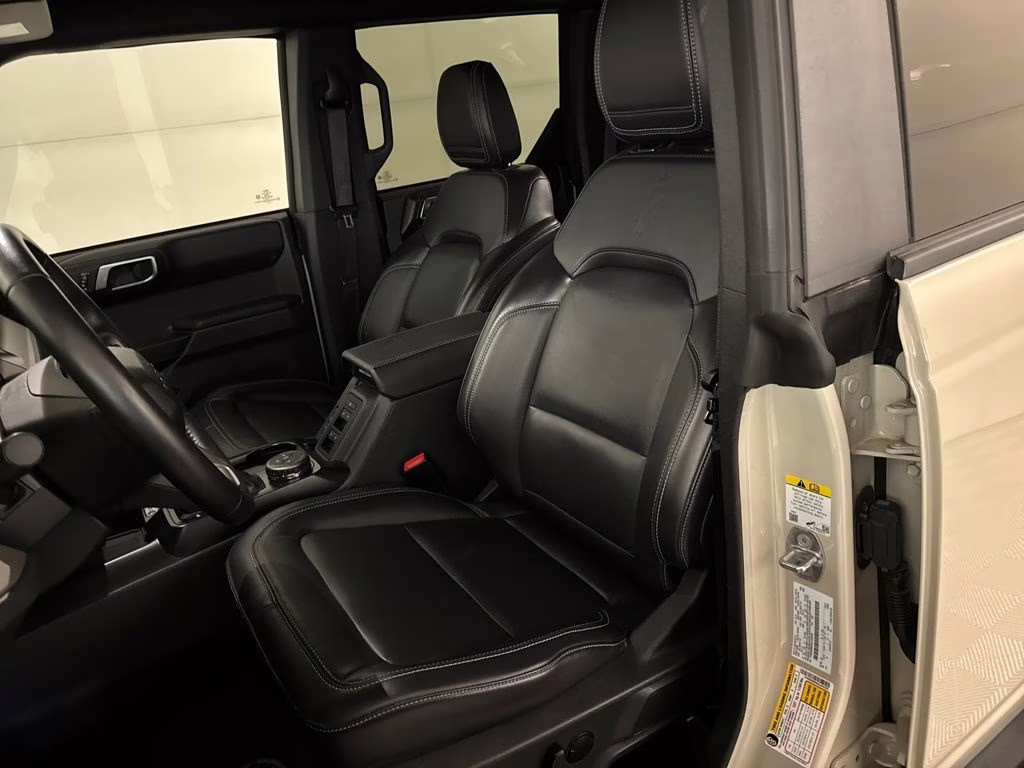 2025 Desert Sand Ford Bronco Outer Banks 4X4 SUV