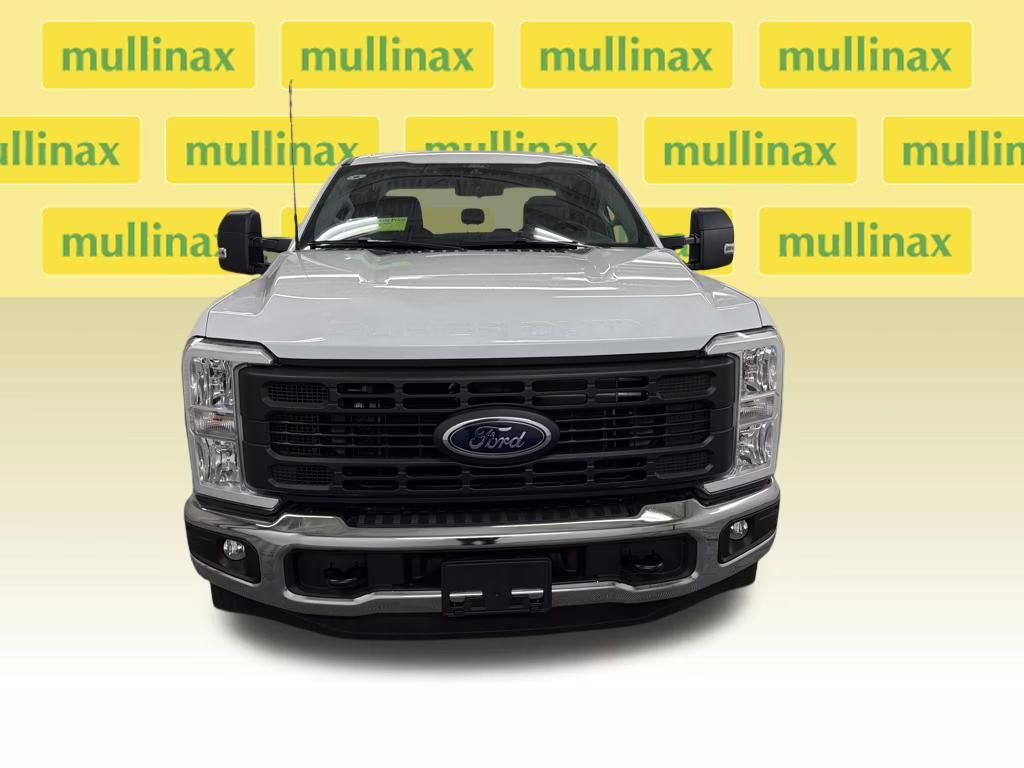 2026 OXFORD WHITE Ford Super Duty F-250 SRW XL RWD Truck