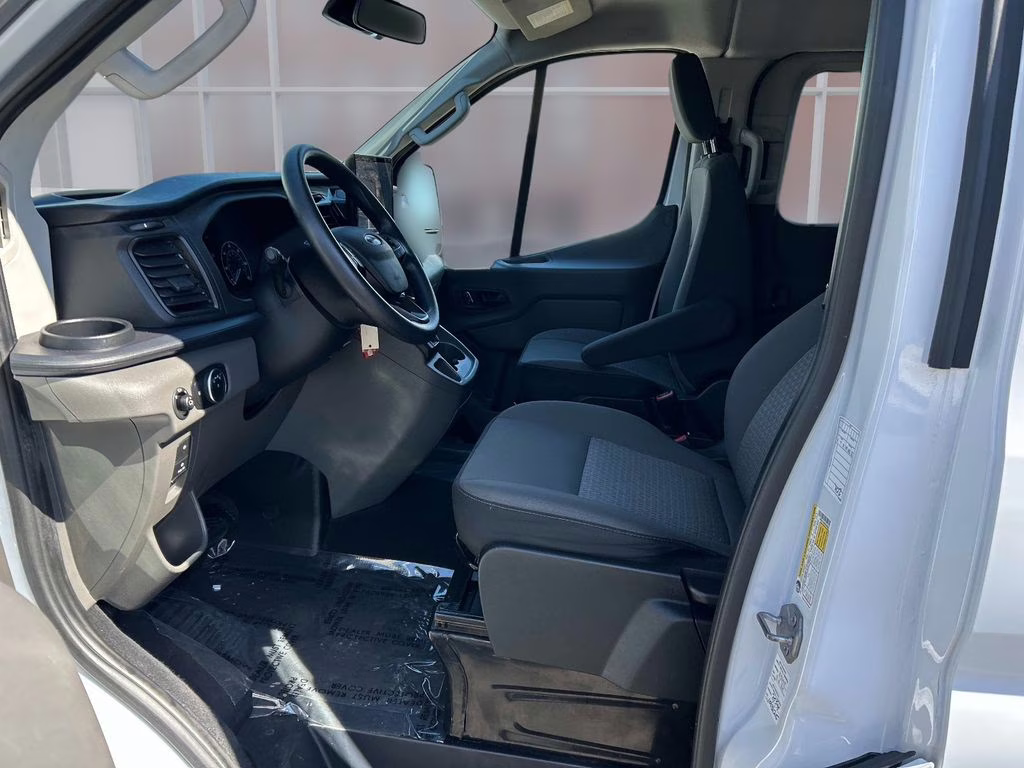 2024 Oxford White Ford Transit-350 XLT RWD Crossover