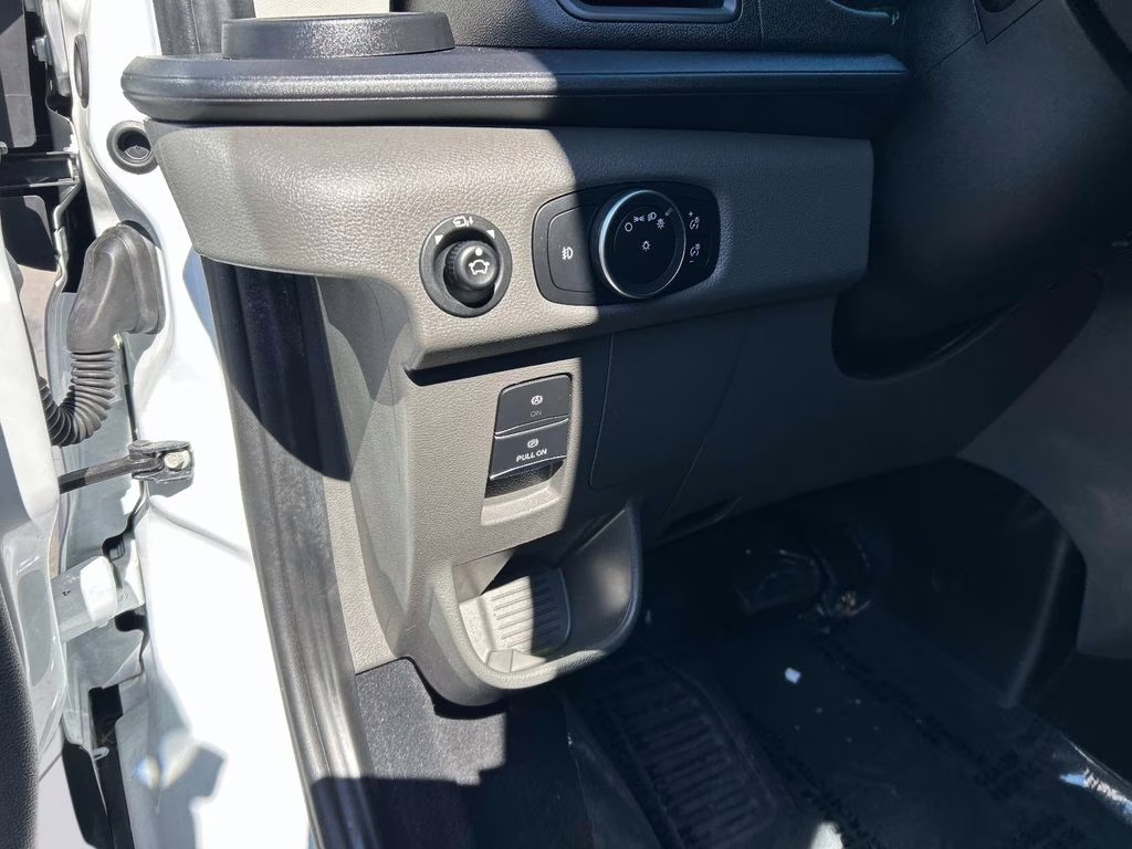 2024 Oxford White Ford Transit-350 XLT RWD Crossover