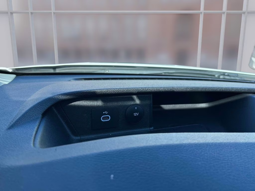 2024 Oxford White Ford Transit-350 XLT RWD Crossover