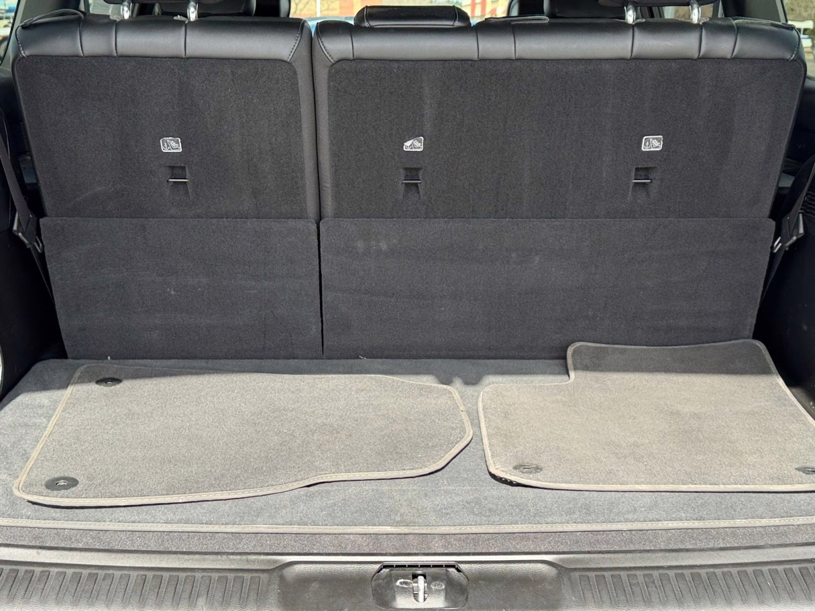 2024 Diamond Black Crystal Pearlcoat Jeep Wagoneer Series II 4X4 SUV