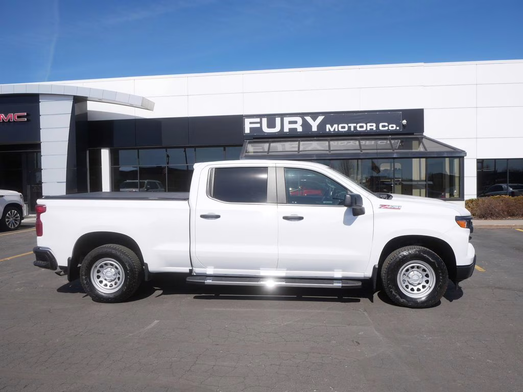 2025 Summit White Chevrolet Silverado 1500 WT 4X4 Truck