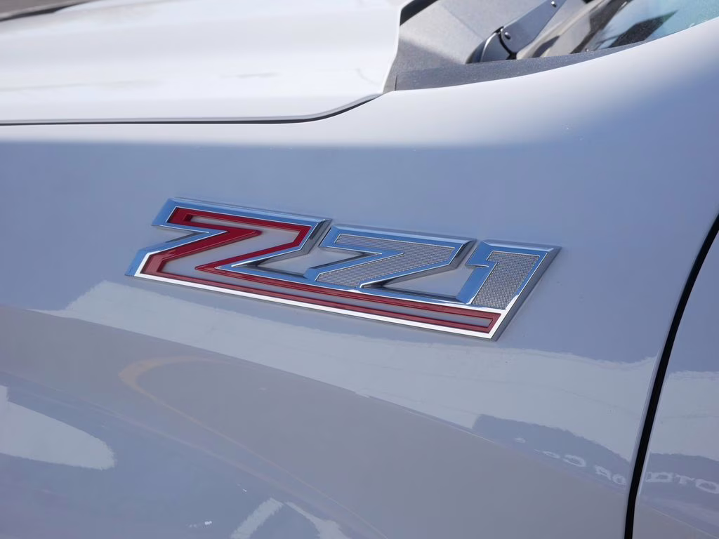 2025 Summit White Chevrolet Silverado 1500 WT 4X4 Truck