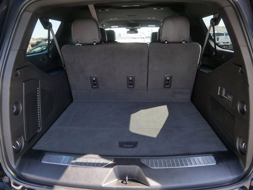 2024 Black Chevrolet Suburban RST 4X4 SUV