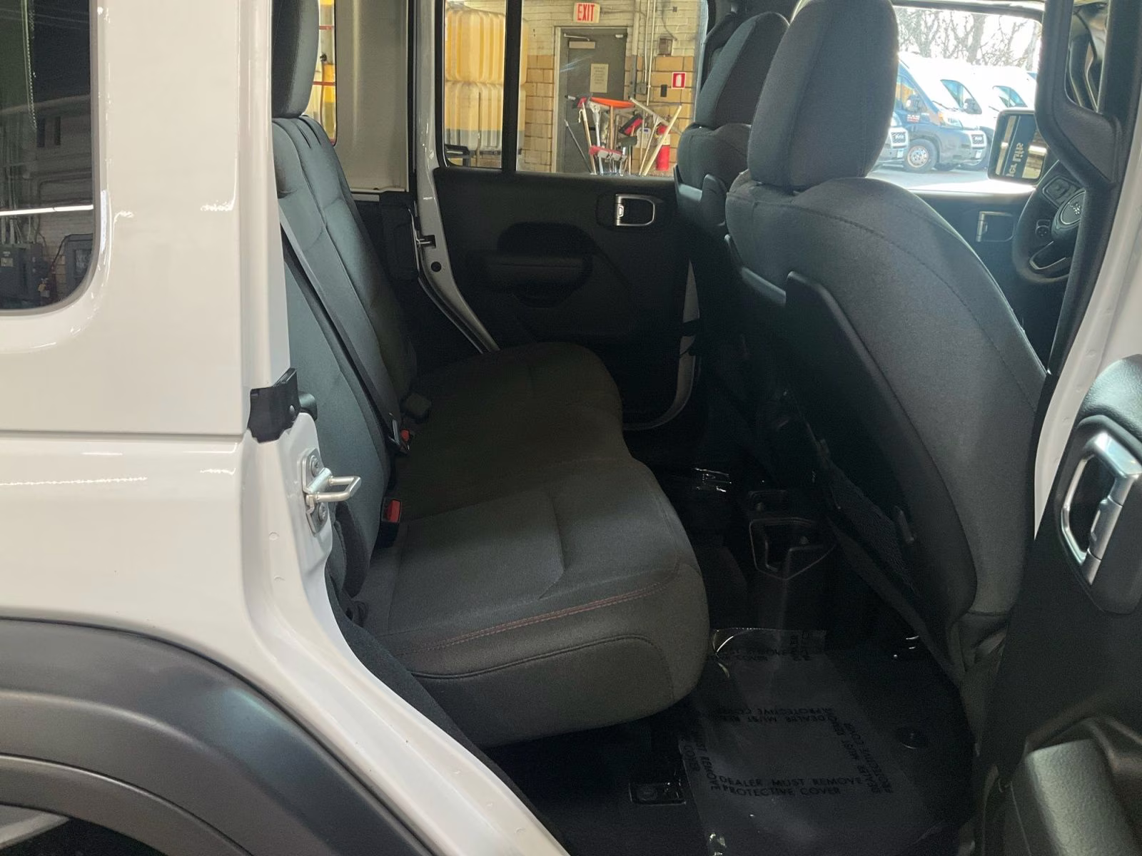 2024 Bright White Clearcoat Jeep Wrangler Rubicon 4X4 SUV